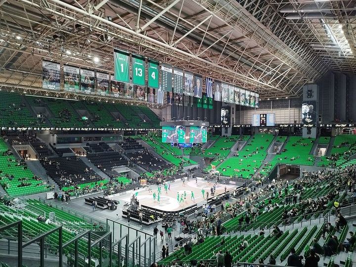 16场造16球！K77荣膺欧冠赛季最佳球员（封面配图）